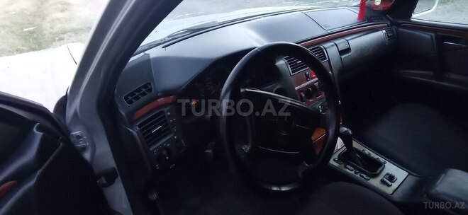 Mercedes E 220 d 1998, 500,000 km - 2.2 l - Gəncə