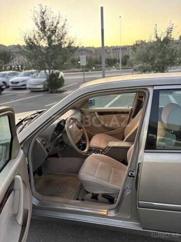 Mercedes C 180 1998, 327,494 km - 1.8 l - Bakı