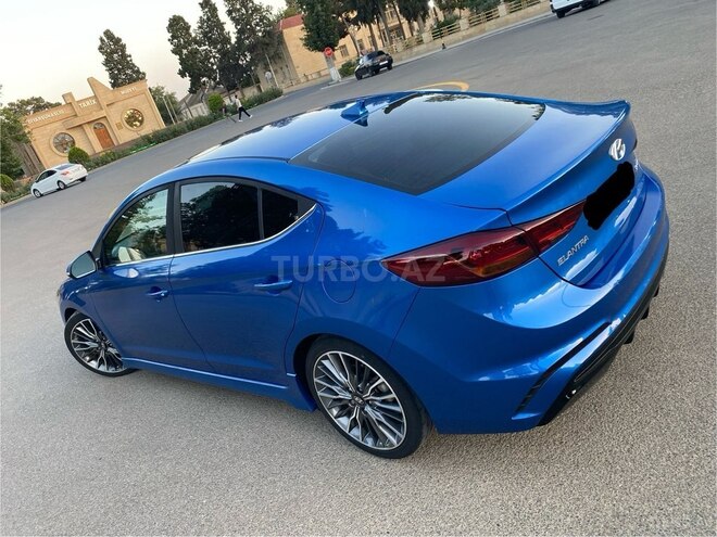 Hyundai Elantra 2018, 77,249 km - 1.6 л - Gəncə