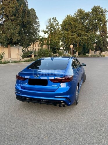Hyundai Elantra 2018, 77,249 km - 1.6 л - Gəncə