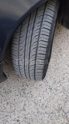 Mercedes E 200 1996, 298,000 km - 2.0 л - Şirvan