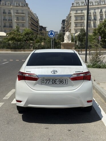 Toyota Corolla 2014, 194,000 km - 1.6 l - Bakı