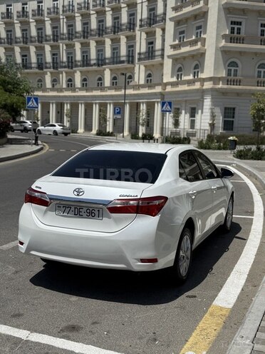 Toyota Corolla 2014, 194,000 km - 1.6 l - Bakı
