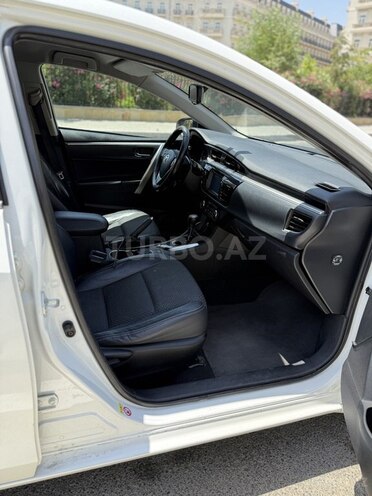 Toyota Corolla 2014, 194,000 km - 1.6 l - Bakı