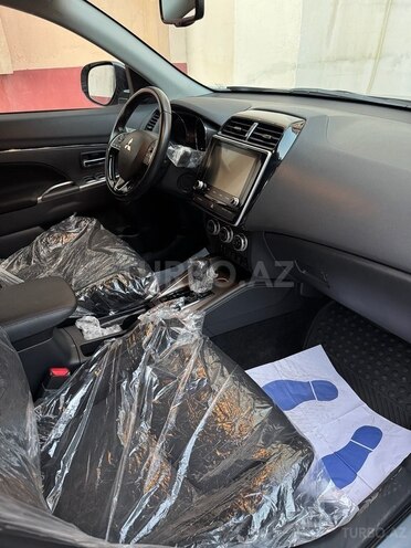 Mitsubishi Outlander Sport 2021, 97,632 km - 2.0 л - Bakı