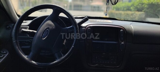 Ford Explorer 2004, 265,457 km - 4.0 l - Bakı