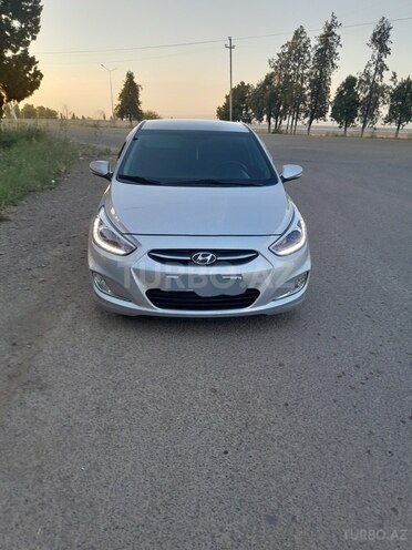 Hyundai Accent 2015, 82,669 km - 1.6 l - Tovuz