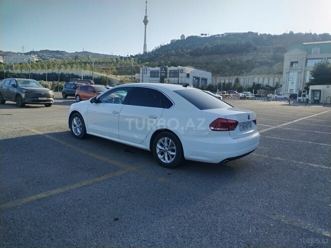 Volkswagen Passat 2011, 222,009 km - 2.5 l - Bakı