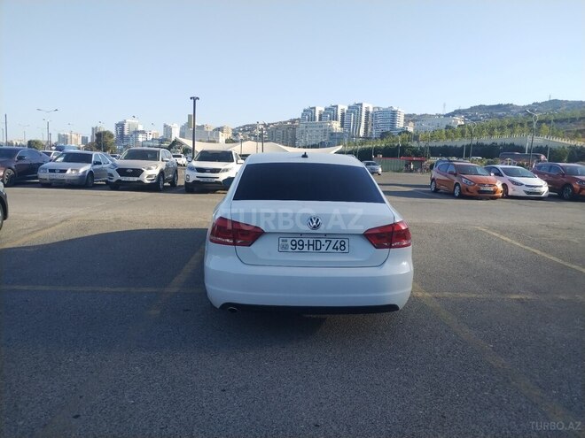 Volkswagen Passat 2011, 222,009 km - 2.5 l - Bakı