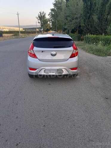 Hyundai Accent 2015, 82,669 km - 1.6 l - Tovuz