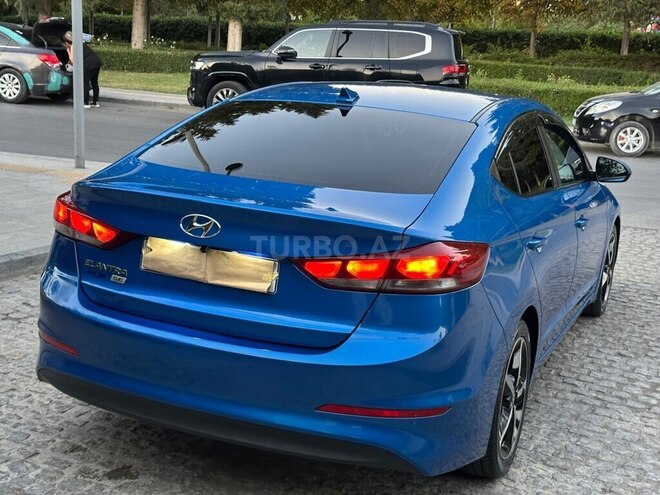 Hyundai Elantra 2016, 137,000 km - 2.0 l - Bakı