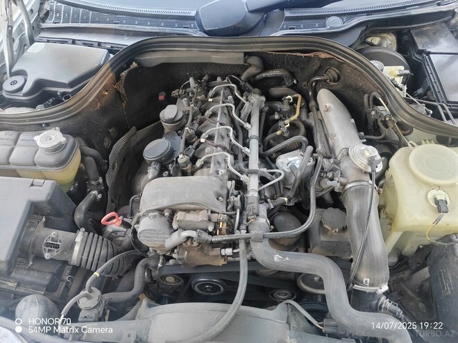 Mercedes C 220 d 2000, 321,000 km - 2.2 l - İmişli