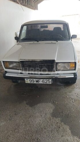 LADA (VAZ) 2107 2007, 678,000 km - 1.6 l - Ucar