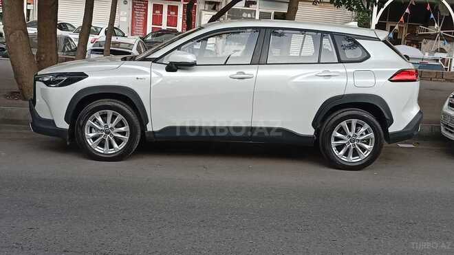 Toyota Corolla Cross 2025, 0 km - 2.0 л - Bakı