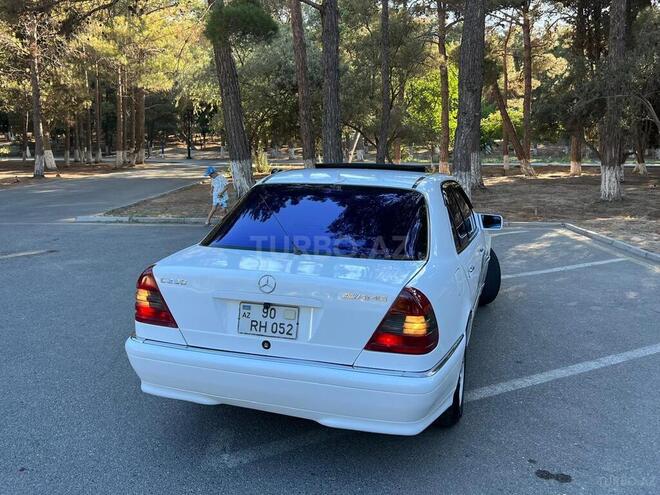 Mercedes C 230-12