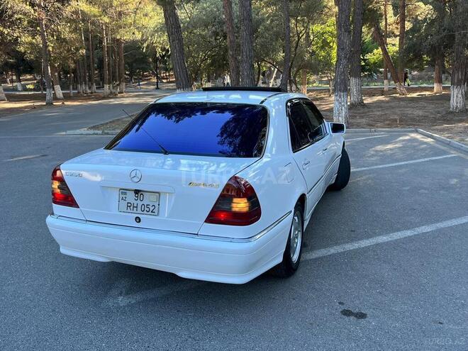Mercedes C 230-13
