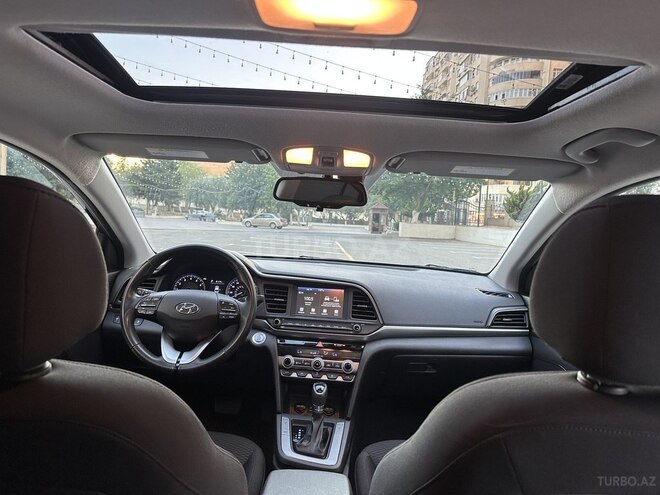 Hyundai Elantra 2020, 27,000 km - 2.0 l - Bakı