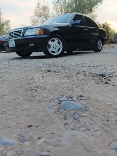Mercedes C 230 1996, 431,441 km - 2.3 l - Salyan