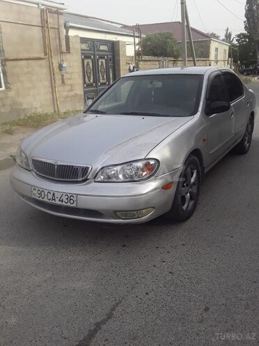 Nissan Maxima-1