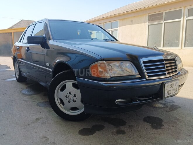 Mercedes C 230 1996, 431,441 km - 2.3 l - Salyan