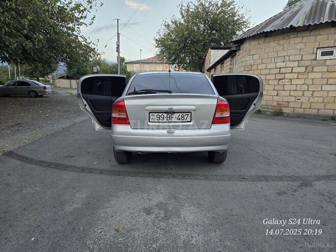 Opel Astra 2001, 440,000 km - 1.6 l - Zaqatala