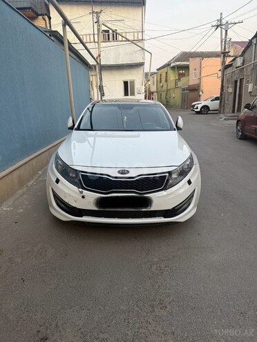 Kia Optima-1