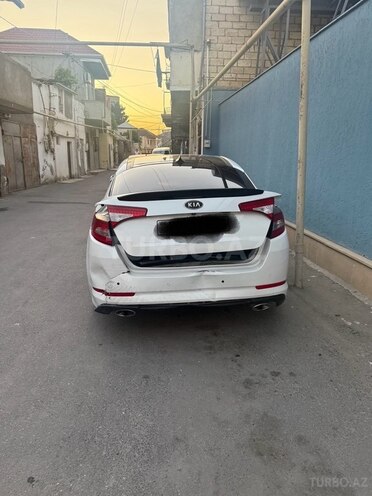 Kia Optima-5