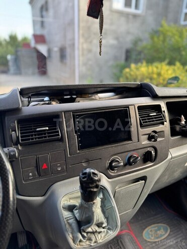 Ford Transit 2007, 396,000 km - 2.4 л - Quba