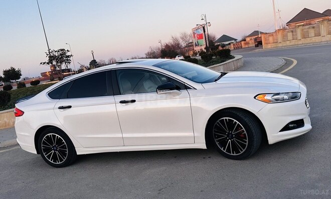 Ford Fusion (North America) 2014, 279,326 km - 1.5 l - Neftçala