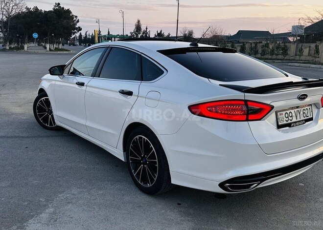 Ford Fusion (North America) 2014, 279,326 km - 1.5 l - Neftçala