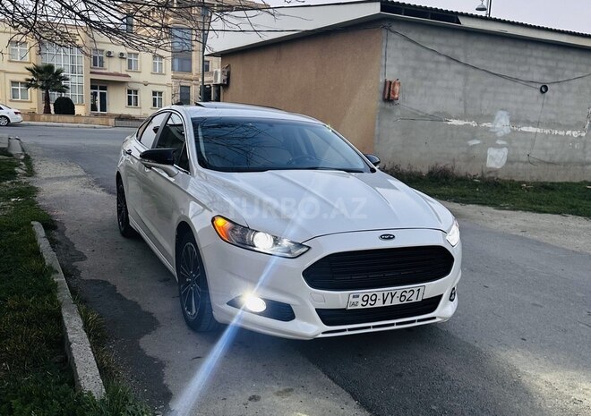 Ford Fusion (North America) 2014, 279,326 km - 1.5 l - Neftçala