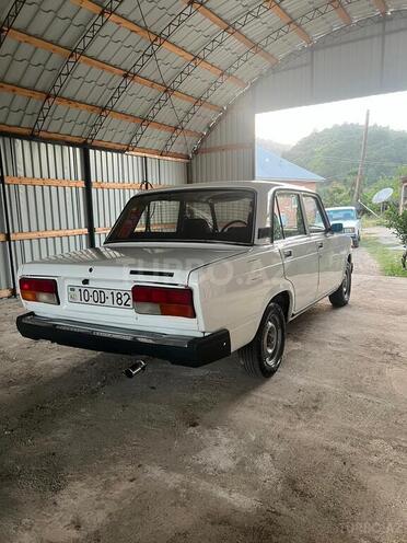 LADA (VAZ) 2107 2005, 179,000 km - 1.6 l - Astara