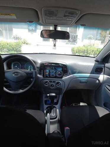 Hyundai Accent 2009, 288,722 km - 1.4 l - Bakı