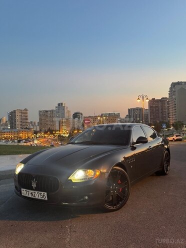 Maserati Quattroporte 2011, 79,000 km - 4.7 l - Bakı