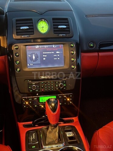 Maserati Quattroporte 2011, 79,000 km - 4.7 l - Bakı
