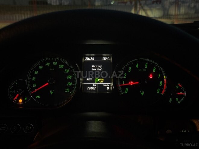 Maserati Quattroporte 2011, 79,000 km - 4.7 l - Bakı