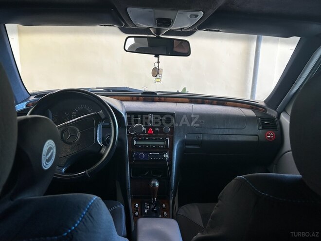 Mercedes C 240 1997, 340,000 km - 2.4 l - Tovuz