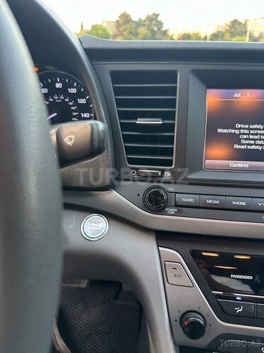 Hyundai Elantra 2016, 77,000 km - 2.0 л - Bakı