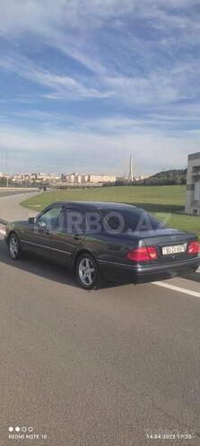 Mercedes E 200 1997, 600,000 km - 2.0 l - Bakı