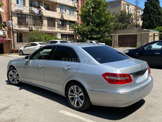 Mercedes E 200 d 2011, 282,000 km - 2.2 l - Bakı