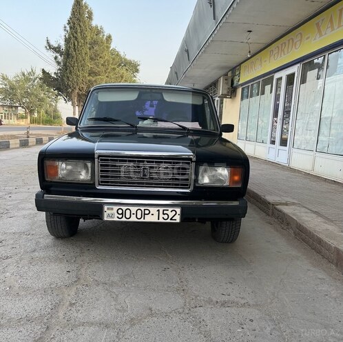 LADA (VAZ) 2107 2010, 130,000 km - 1.6 l - Salyan