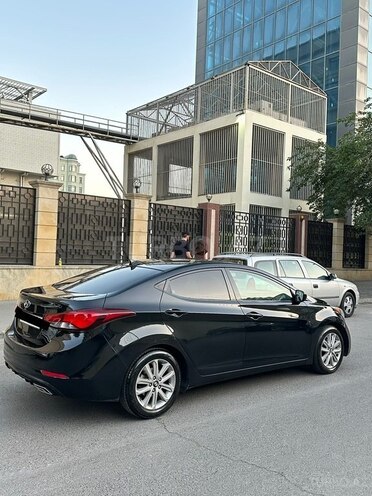 Hyundai Elantra 2015, 193,121 km - 1.8 l - Bakı