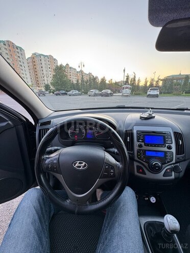 Hyundai i30 2009, 339,000 km - 1.6 л - Sumqayıt