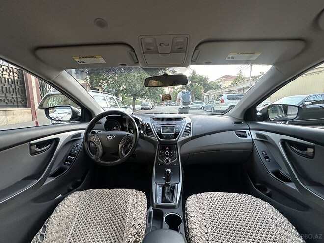 Hyundai Elantra 2015, 193,121 km - 1.8 l - Bakı