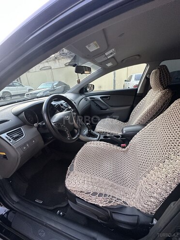 Hyundai Elantra 2015, 193,121 km - 1.8 l - Bakı