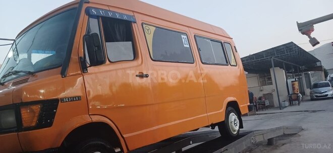 Mercedes 208 D 1993, 500,656 km - 2.5 л - Gəncə
