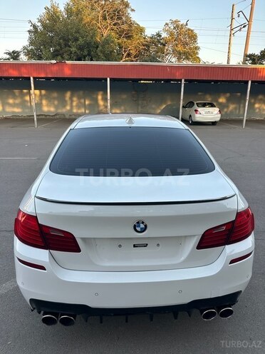 BMW 528-2