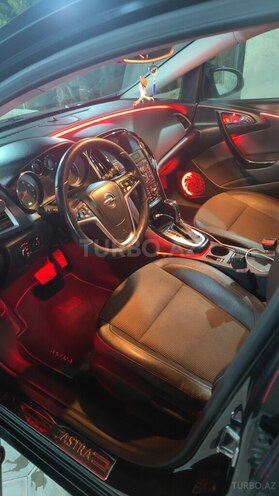 Opel Astra 2015, 170,000 km - 1.4 l - Sumqayıt