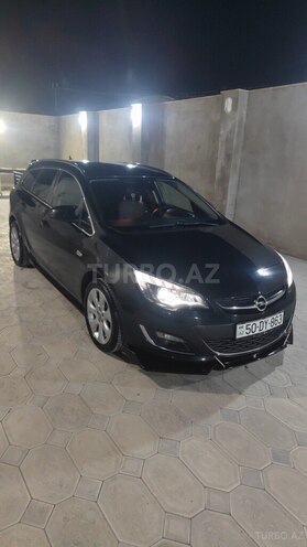 Opel Astra 2015, 170,000 km - 1.4 l - Sumqayıt