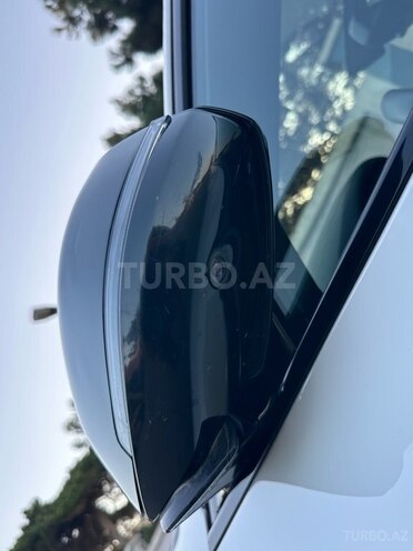 BMW 528-13